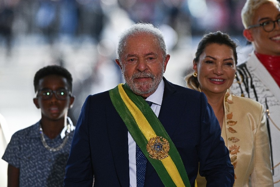 Lula returns vowing to rebuild, reunify Brazil ABSCBN News