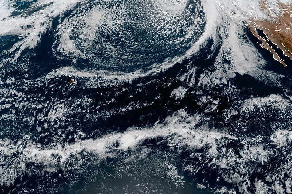 Bomb Cyclone Smashes Into California | ABS-CBN News