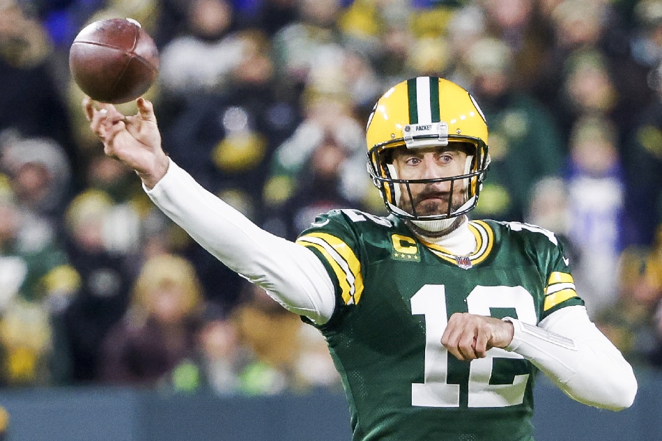 Green Bay Packers quarterback Aaron Rodgers throws a pass during the NFL game between the Los Angeles Rams and the Green Bay Packers at Lambeau Field in Green Bay, Wisconsin, USA, 19 December 2022. File photo. Tannen Maury, EPA-EFE
