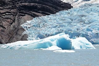 Antarctica sea ice melts to a record low