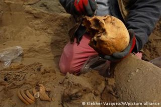 Pre-Inca graves discovered in Peru