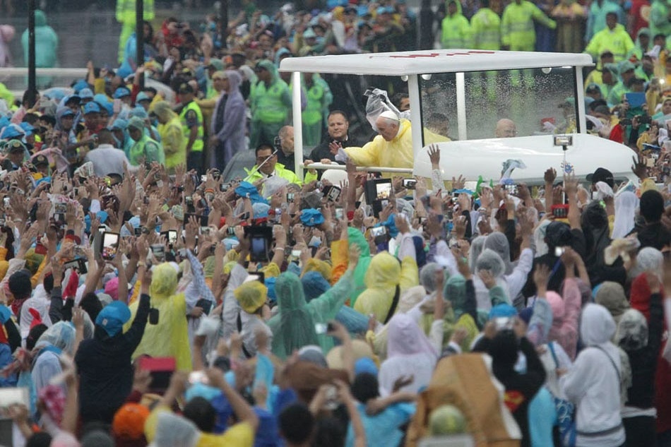 10 years of Pope Francis: A look back at his PH visit 9