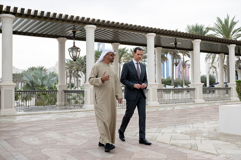 A handout photo made available by UAE Presidential Court shows Sheikh Mohamed bin Zayed Al Nahyan, President of the United Arab Emirates (L) speaks with Bashar Al Assad, President of Syria (R), during a reception, at Qasr Al Watan, Abu Dhabi, UAE, March 19, 2023. According to the Syrian official news agency (SANA), al-Assad arrived in the UAE on an official visit accompanied by the First Lady Asma al-Assad. EPA-EFE/UAE PRESIDENTIAL COURT HANDOUT