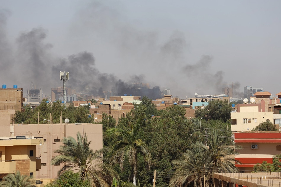 Smoke rises over the city during ongoing fighting between the Sudanese army and paramilitaries of the Rapid Support Forces (RSF) in Khartoum, Sudan, on April 19, 2023. A power struggle erupted since April 15 between the Sudanese army led by army Chief General Abdel Fattah al-Burhan and the paramilitaries of the Rapid Support Forces (RSF) led by General Mohamed Hamdan Dagalo, resulting in at least 200 deaths, according to doctors' association in Sudan. EPA-EFE/STRINGER