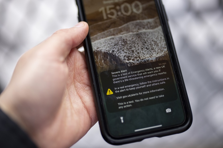 UK Tests Alert System On Millions Of Phones ABS CBN News