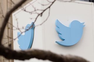 Twitter to roll out per-article payment plan, Musk says