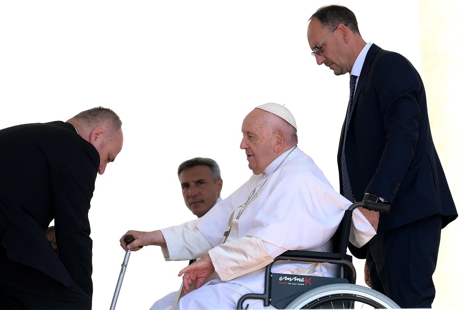 Pope Francis leaves at the end of the weekly general audience in Saint Peter's Square, Vatican City, on June 7, 2023. Pope Francis will undergo abdominal surgery on June 7 afternoon at Rome's Gemelli hospital, the Holy See announced. Ettore Ferrari, EPA-EFE