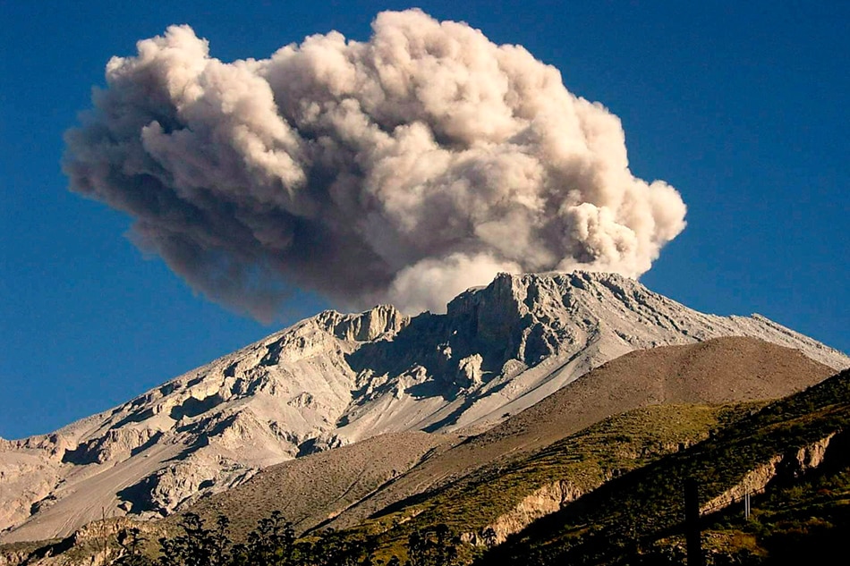 Peru volcano rumbles to life, spews ash on towns ABSCBN News