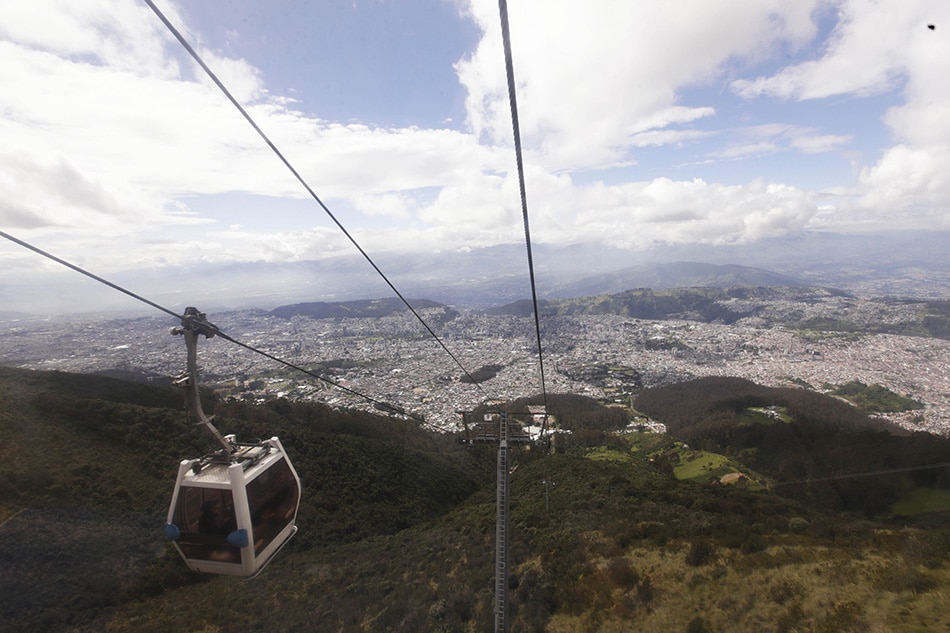 Firefighters Rescue Dozens Stranded Mid-Air in Cable Car in Ecuador