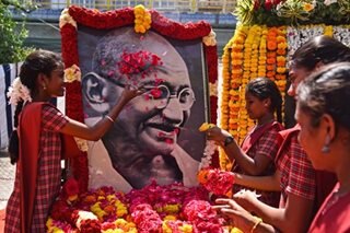 Indian youth celebrate Gandhi on his birthday