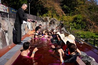 'Wine' bathing in Japan