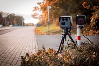 Sirang speed cameras gumawa ng libu-libong maling multa