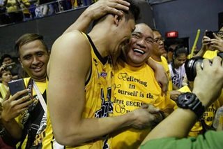 Pido Jarencio returns as UST Tigers coach