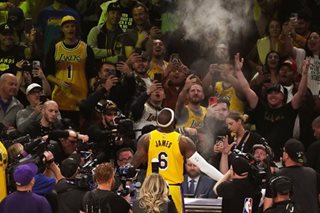 WATCH: LeBron breaks NBA scoring record