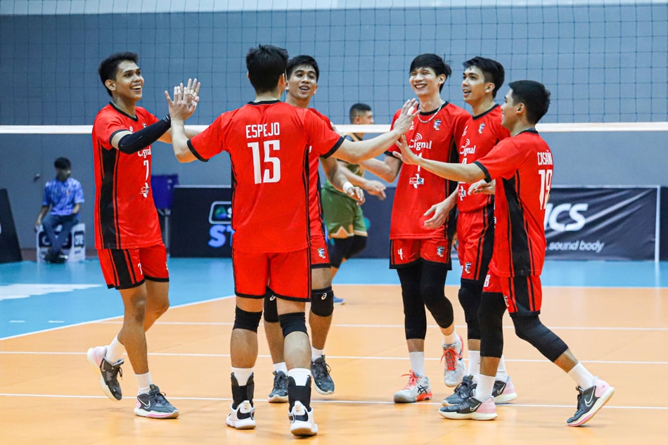 Cignal HD celebrates after scoring against Army in the 2023 Spikers' Turf Open Conference. PVL Media.