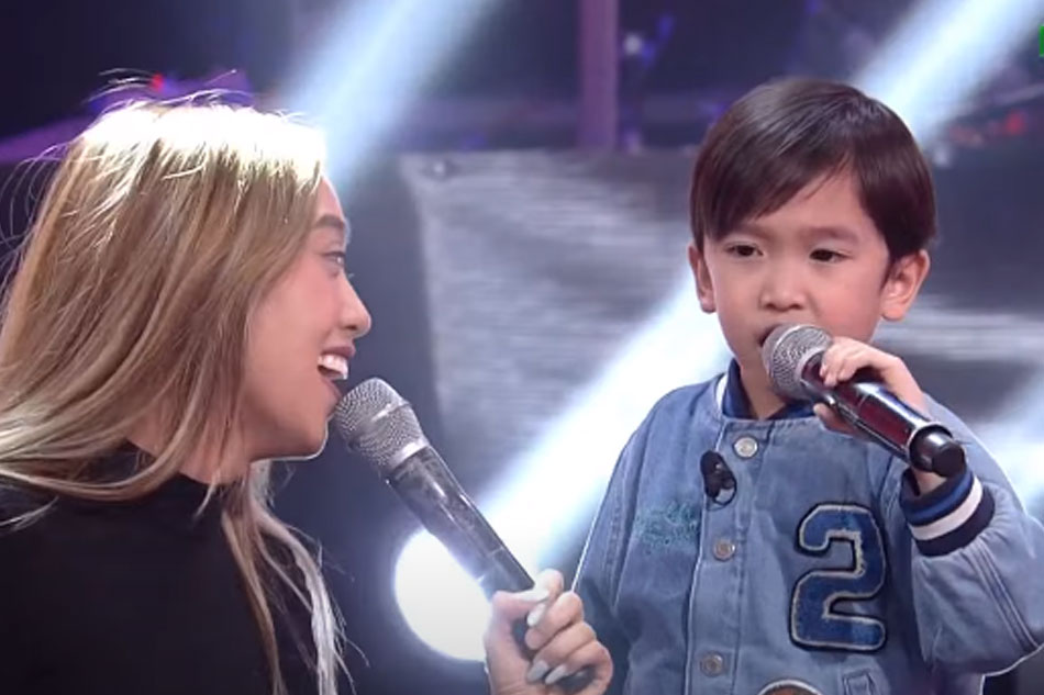  Fana and her nephew, Fabio Santos, in 'The Voice Kids Philippines' season 5. Screenshot from 'The Voice Kids Philippines' YouTube channel.