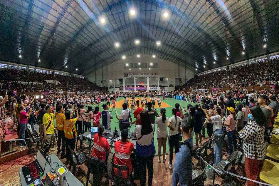 The PVL teams played in front of a packed San Agustin Gym on Tuesday. PVL Media.