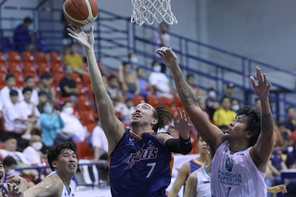 The Meralco Bolts. PBA Images