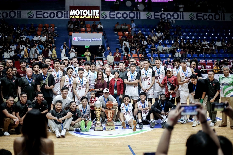 UP had a strong preseason that includes winning the FilOil crown. Handout/FilOil.