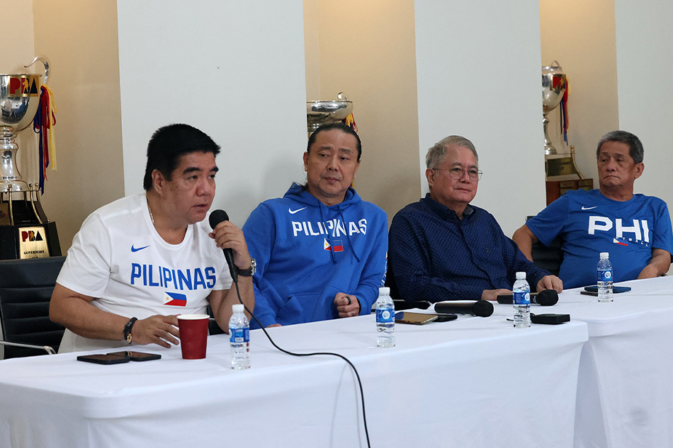 PBA Commissioner Willie Marcial, Gilas Team Manager & Team Gov.Alfrancis Chua, PBA Chairman Ricky Vargas and PBA Vice Chairman Bobby Rosales. PBA Images.