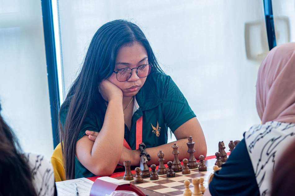 10-year-old Filipino American to receive Woman FIDE Master chess