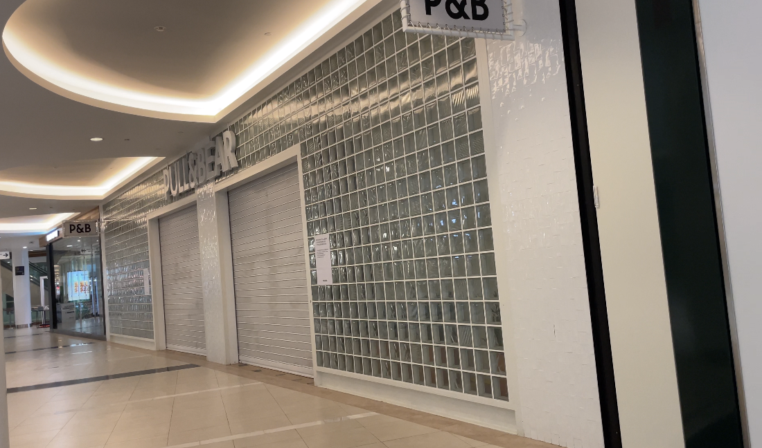 STORES CLOSING