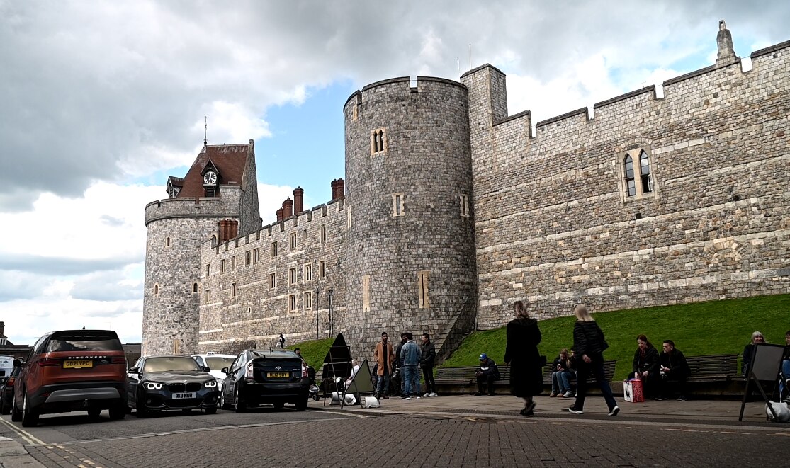 Windsor Castle side