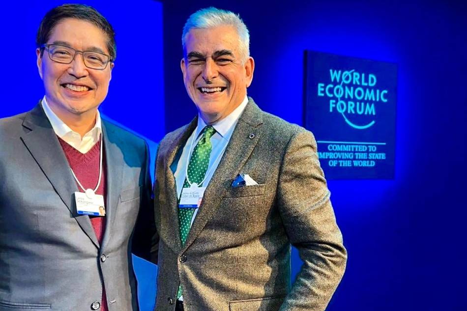 Lance Gokongwei and Jaime Augusto Zobel De Ayala at the sidelines of the WEF in Davos, Switzerland. Photo: Lance Gokongwei/LinkedIn