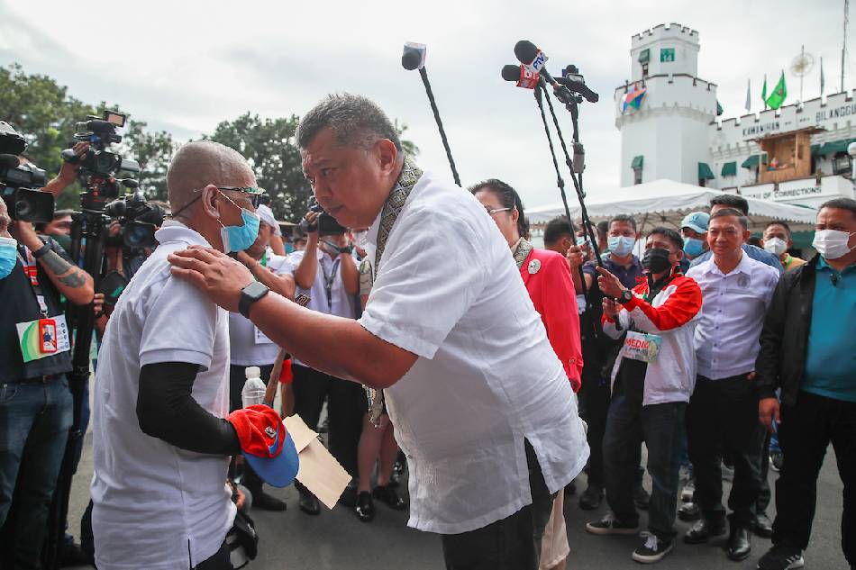 Justice Secretary Jesus Crispin Remulla interacts with Persons Deprived of Liberty (PDL) during a formal ceremony for the release of 328 inmates who have completed their prison sentences. Jonathan Cellona, ABS-CBN News