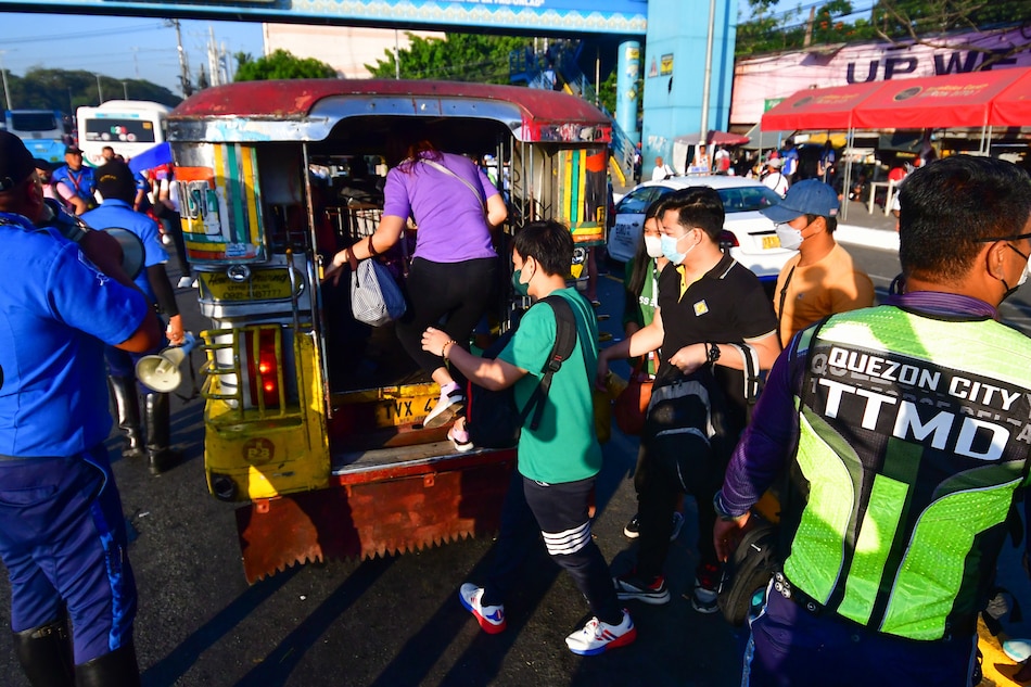 Ilang tsuper balikpasada sa ika2 araw ng transport strike ABSCBN News