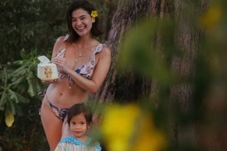Cute! 'Cheeky' Dahlia reacts to mom Anne asking for pictures