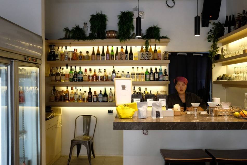 Yurara Kissa can be found inside LAB Manila at Serendra, Bonifacio Global City. Jeeves de Veyra