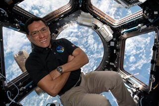 Record holder: US astronaut higit 355 araw sa loob ng International Space Station