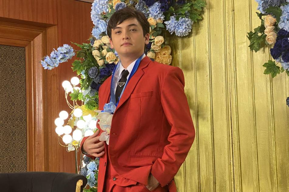 Actor Seth Fedelin has renewed his contract with ABS-CBN. Josiah Antonio, ABS-CBN News