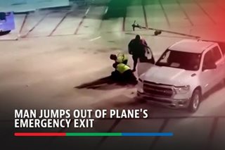 Passenger on Southwest flight opens emergency door