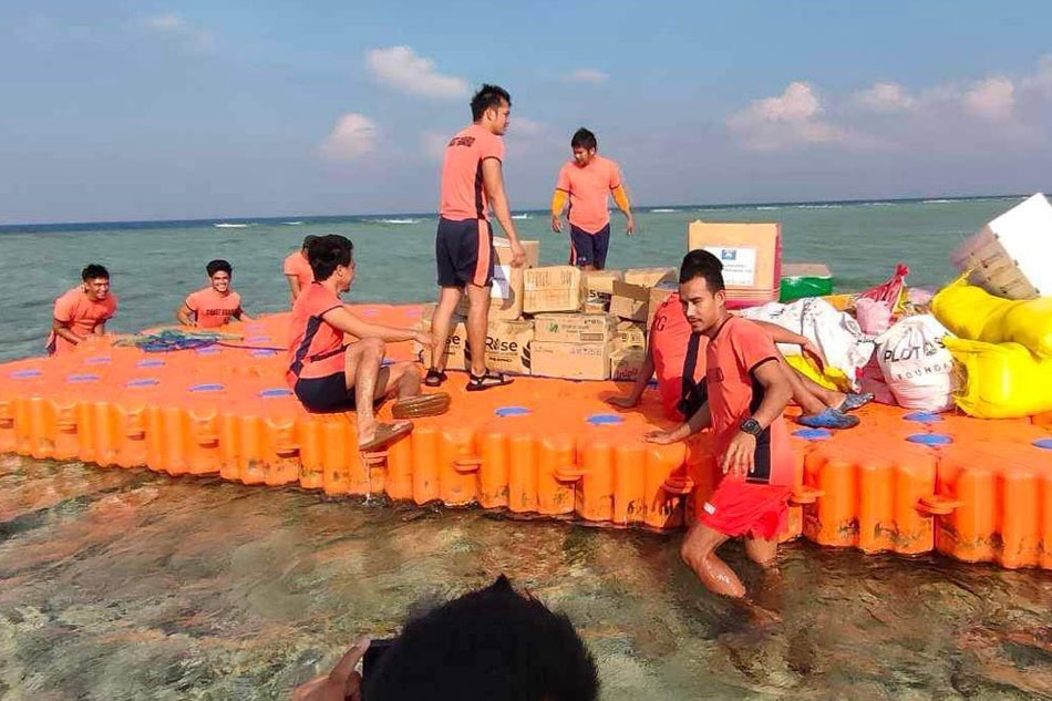 https://sa.kapamilya.com/absnews/abscbnnews/media/2023/tvpatrol/12/11/main-ship-of-the-atin-ito-christmas-convoy.jpg