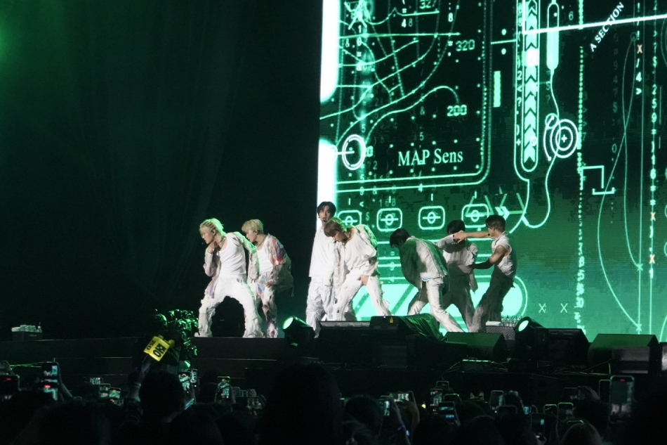 NCT 127 during the Philippine stop of its 