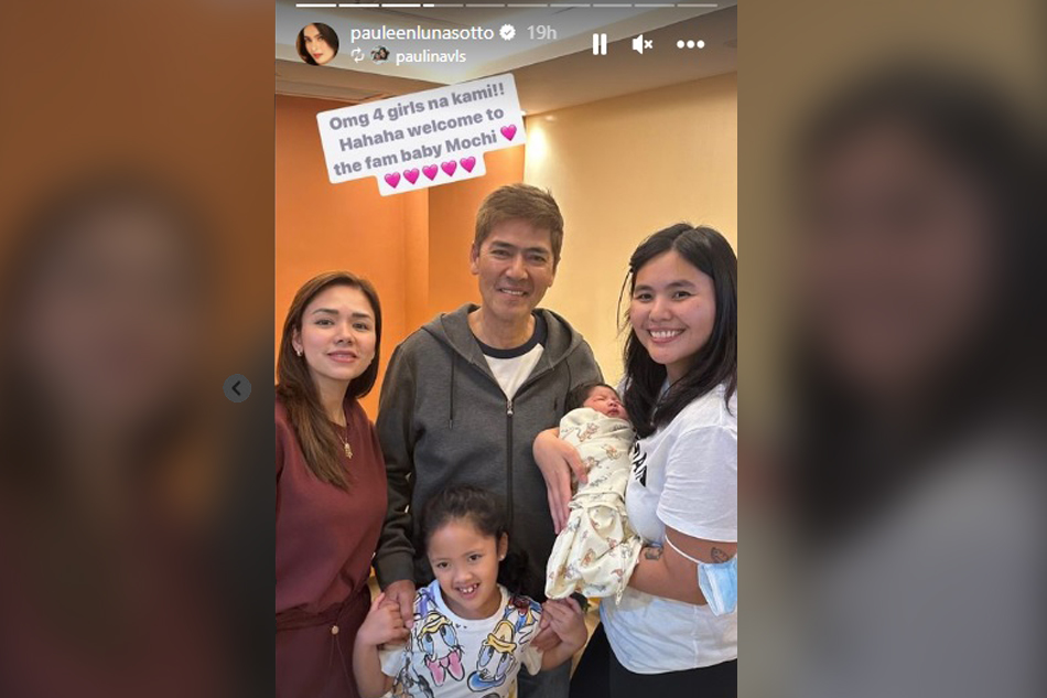 Vic Sotto with his four daughters. Screen grab: Instagram/@pauleenlunasotto