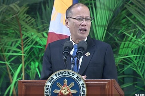 PNoy goes to Singapore | ABS-CBN News