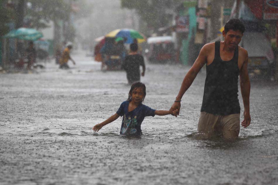 Orange Rainfall Warning Raised In Metro Manila Other Areas Abs Cbn News