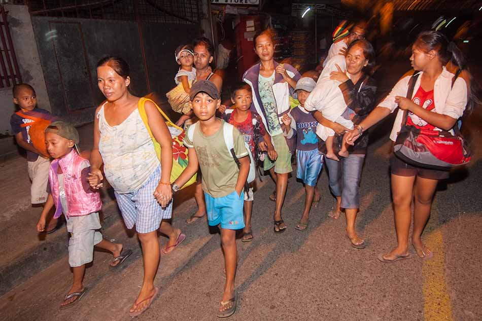 Thousands return home after Philippine tsunami ABSCBN News