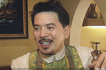 Brillante Mendoza in History Channel documentary | ABS-CBN News