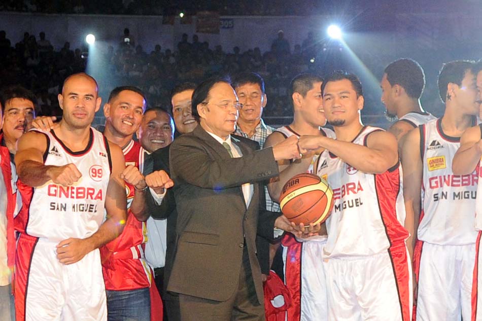 Jaworski hailed in retirement ceremony