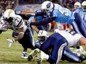 Chargers secure 1st-round bye, beat Titans 42-17 - The San Diego