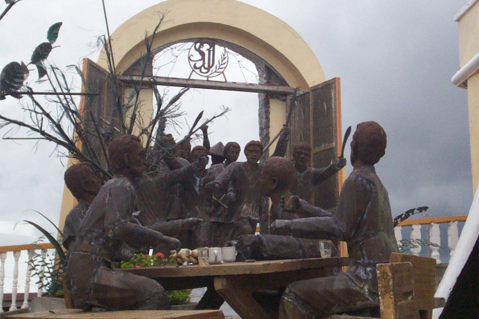 Before the bells return: correcting the myths on the Balangiga Massacre 14