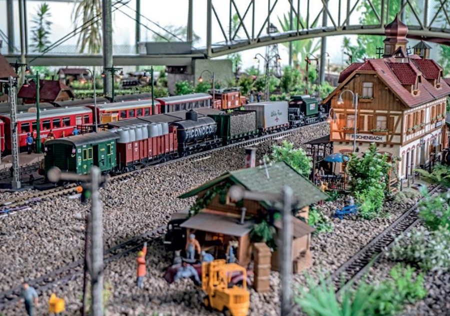 This German in Cebu owns one of the most impressive train collections in the country 12