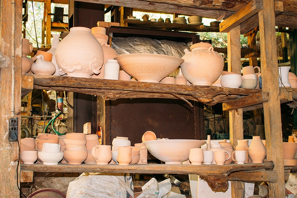 Who Will Continue Sagadas Ancient Pottery Tradition Abs Cbn News