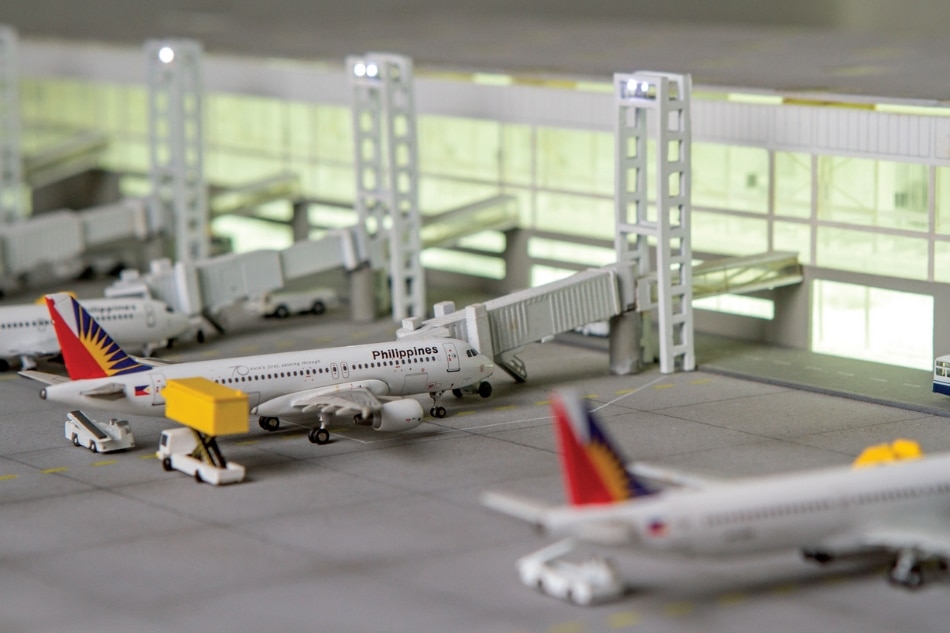 airplane runway toy