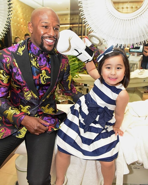 Floyd Mayweather is in town—and, sadly, it’s not to challenge Pacquiao 7