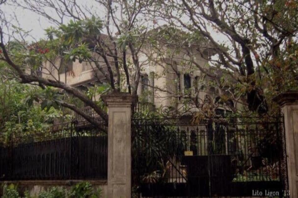 The ghosts of New Manila&#39;s Millionaire&#39;s Row and the spirits of 42 Broadway Avenue 6